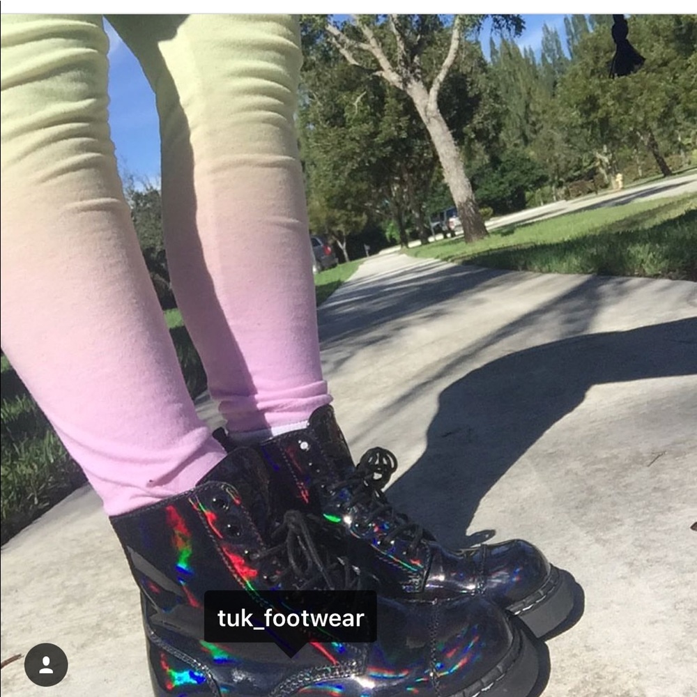 T. U. K. dark holographic Platforms